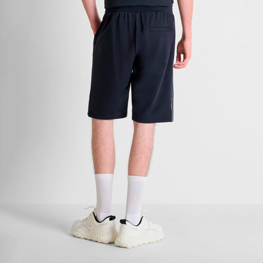 regular-fit-shorts-with-patch