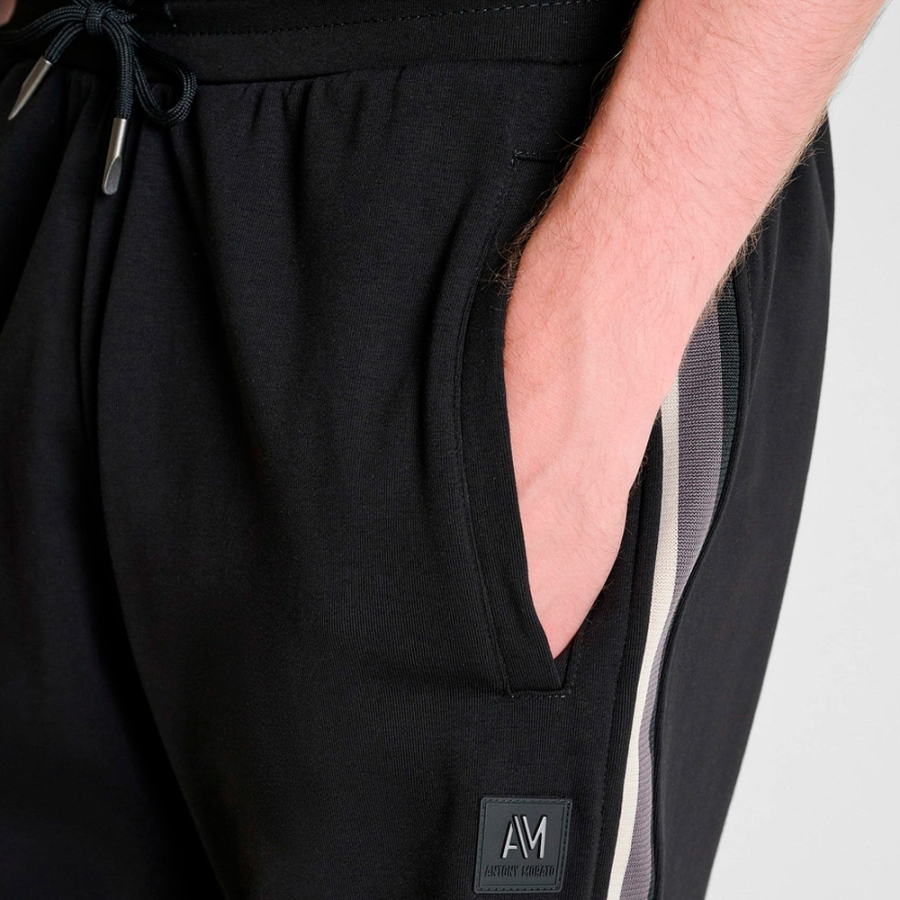 short-regular-fit-con-patch short-regular-fit-con-patch
