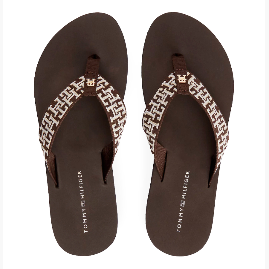 chanclas-con-tira-trenzada-y-monograma-th
