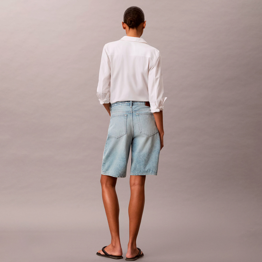 shorts-estilo-bermudas-denim-con-cinta-con-logo shorts-estilo-bermudas-denim-con-cinta-con-logo