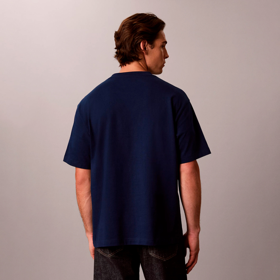 loose-fitting-t-shirt-with-logo-applique
