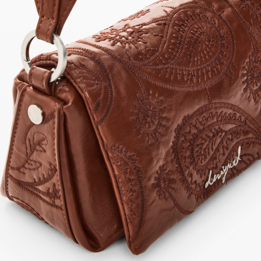 kleine-gepolsterte-tasche kleine-gepolsterte-tasche