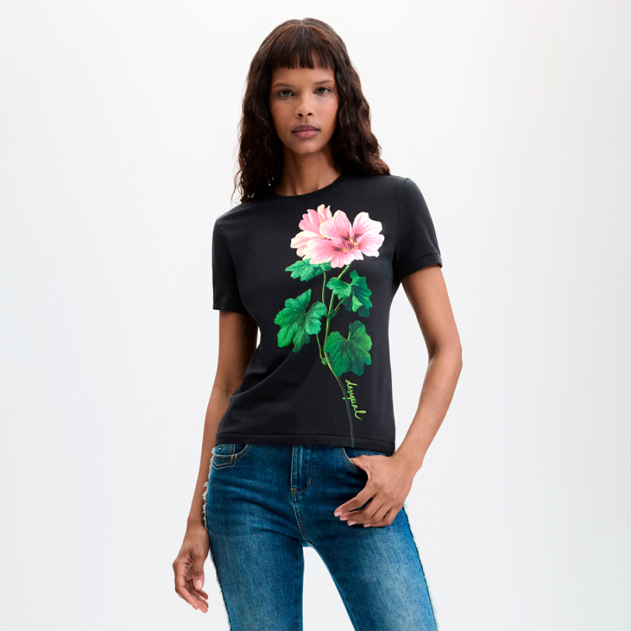 t-shirt-con-stampa-floreale t-shirt-con-stampa-floreale