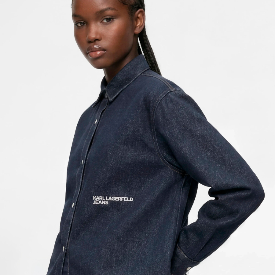 camisa-de-vaquero-con-diseno-suelto-y-efecto-brillante