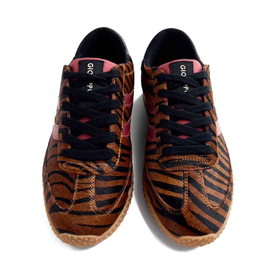 zapatillas-piel-estampado-animal-halstad