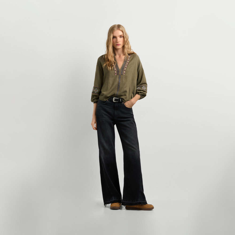flowy-blouse-with-embroidered-details