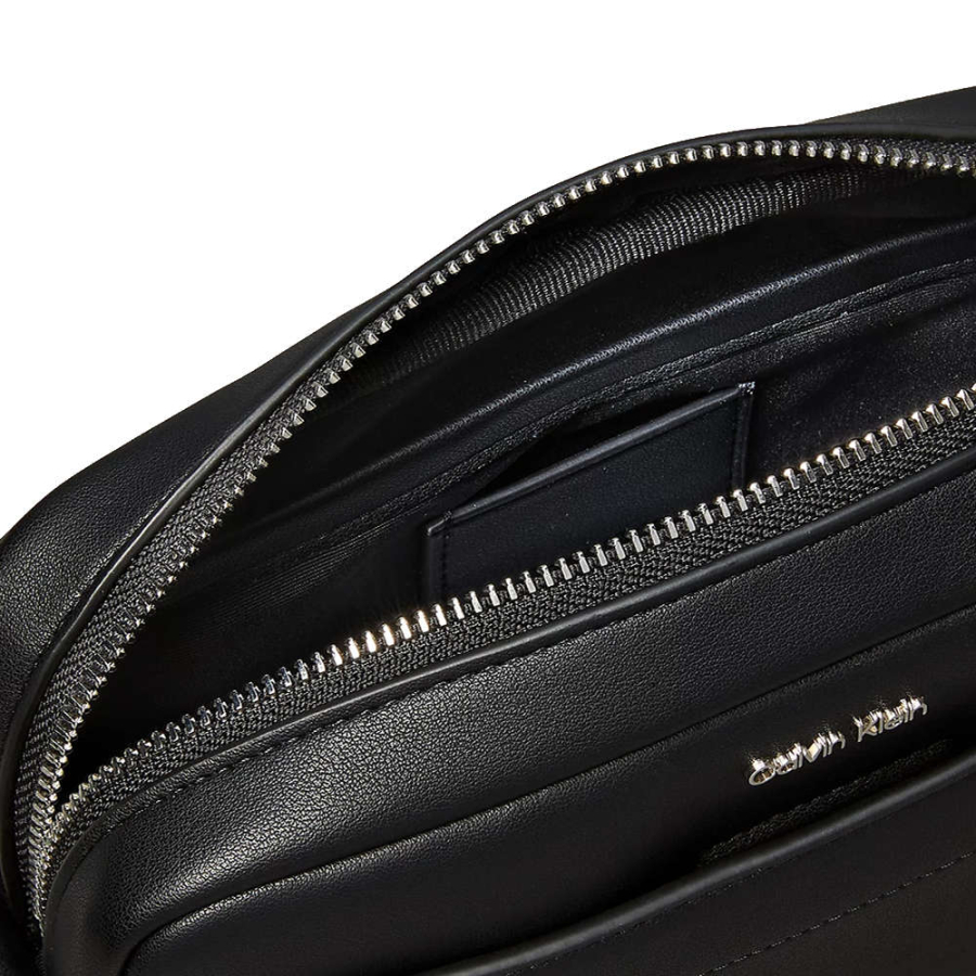 toiletry-bag-with-embossed-logo