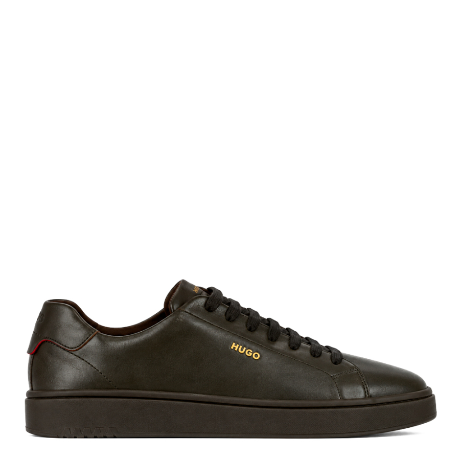 leather-sneakers-with-gold-tone-logo