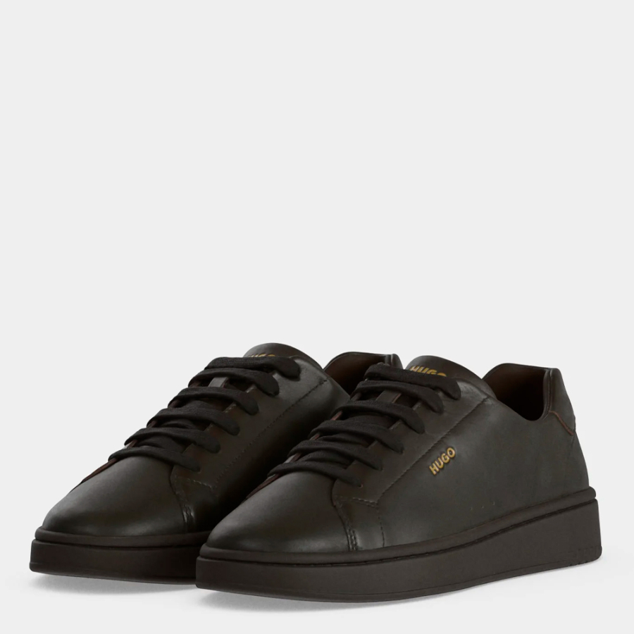 leather-sneakers-with-gold-tone-logo