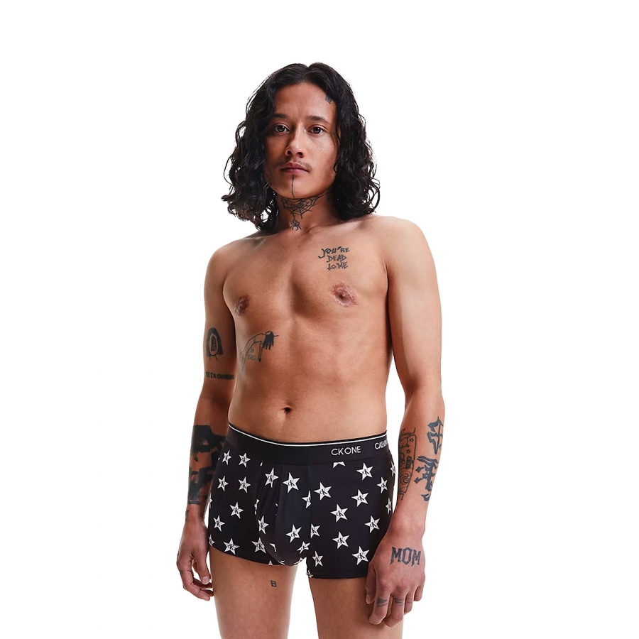 ck-intimo-low-rise-trunk-2pk-exact-ck-one-star-logo-printblack ck-intimo-low-rise-trunk-2pk-exact-ck-one-star-logo-printblack